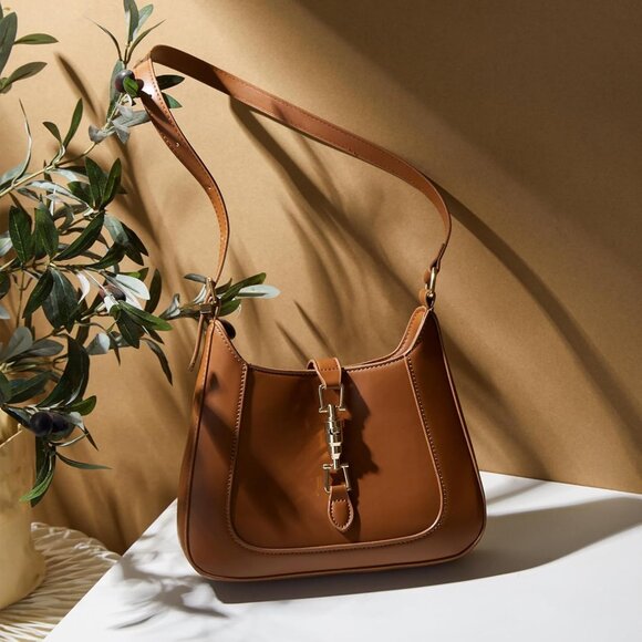 Women’s Small Vegan Leather Shoulder Bag with Adjustable Strap, Compact & Trendy - Picture 8 of 8